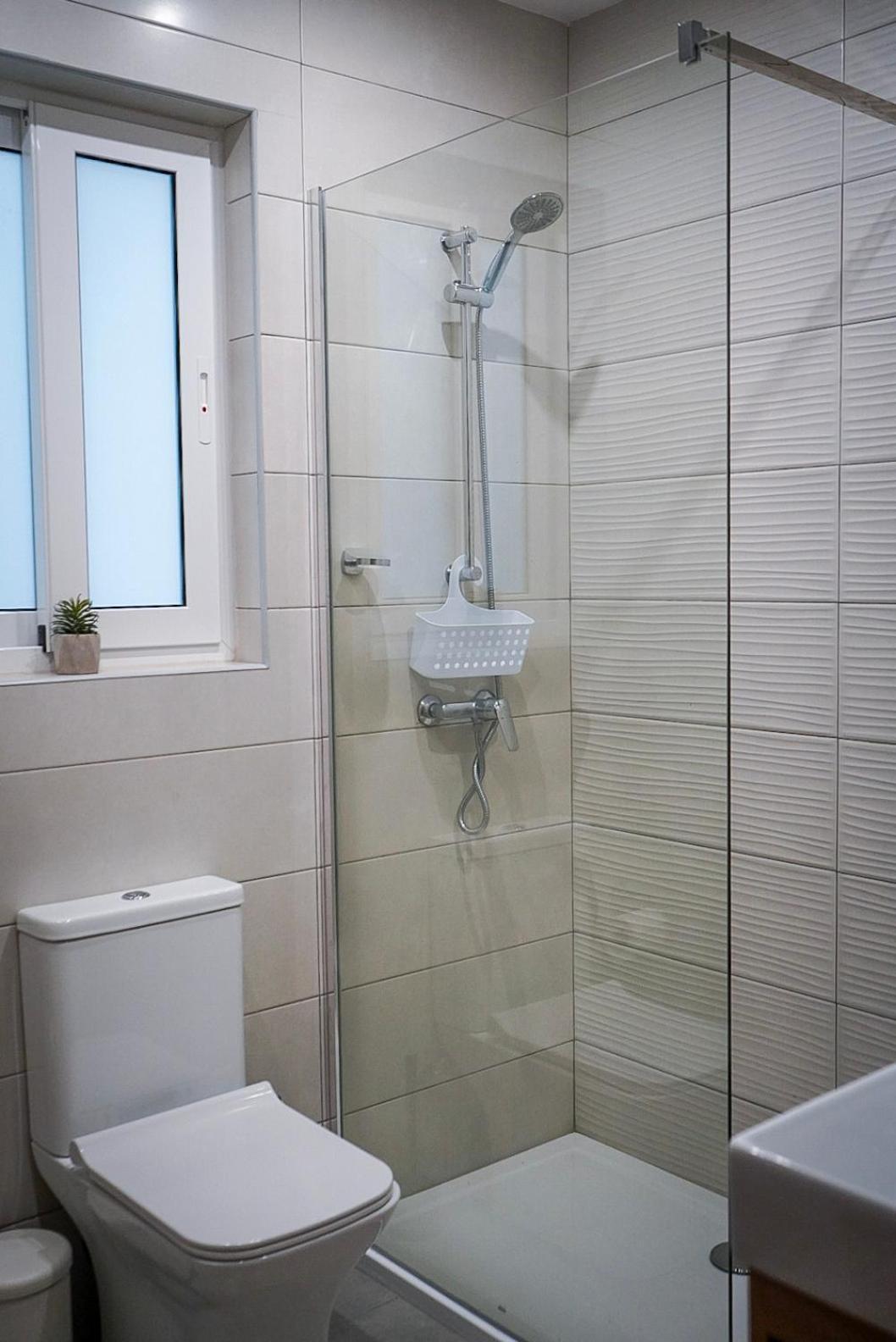 Comfort And Convenience Flat 4 Dad'S Court Σεντ Πόλς Μπέι Εξωτερικό φωτογραφία
