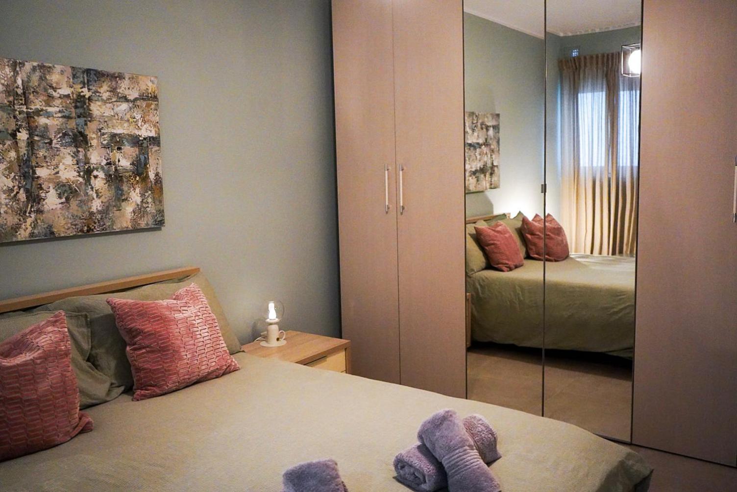 Comfort And Convenience Flat 4 Dad'S Court Σεντ Πόλς Μπέι Εξωτερικό φωτογραφία