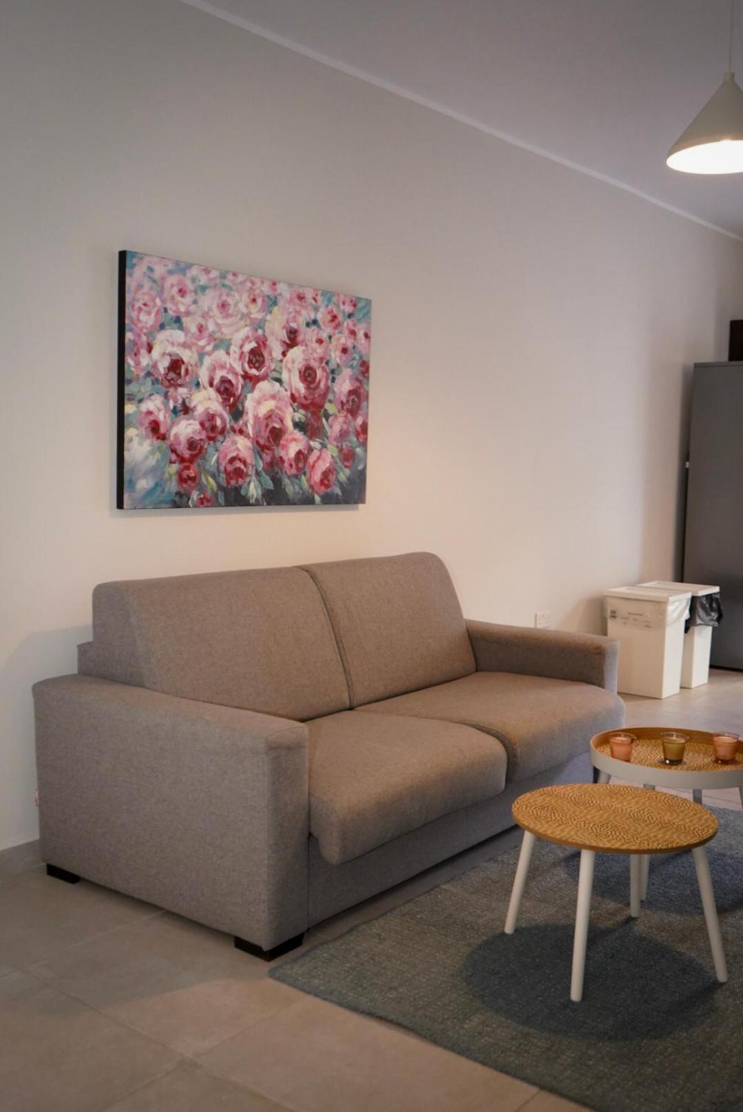 Comfort And Convenience Flat 4 Dad'S Court Σεντ Πόλς Μπέι Εξωτερικό φωτογραφία
